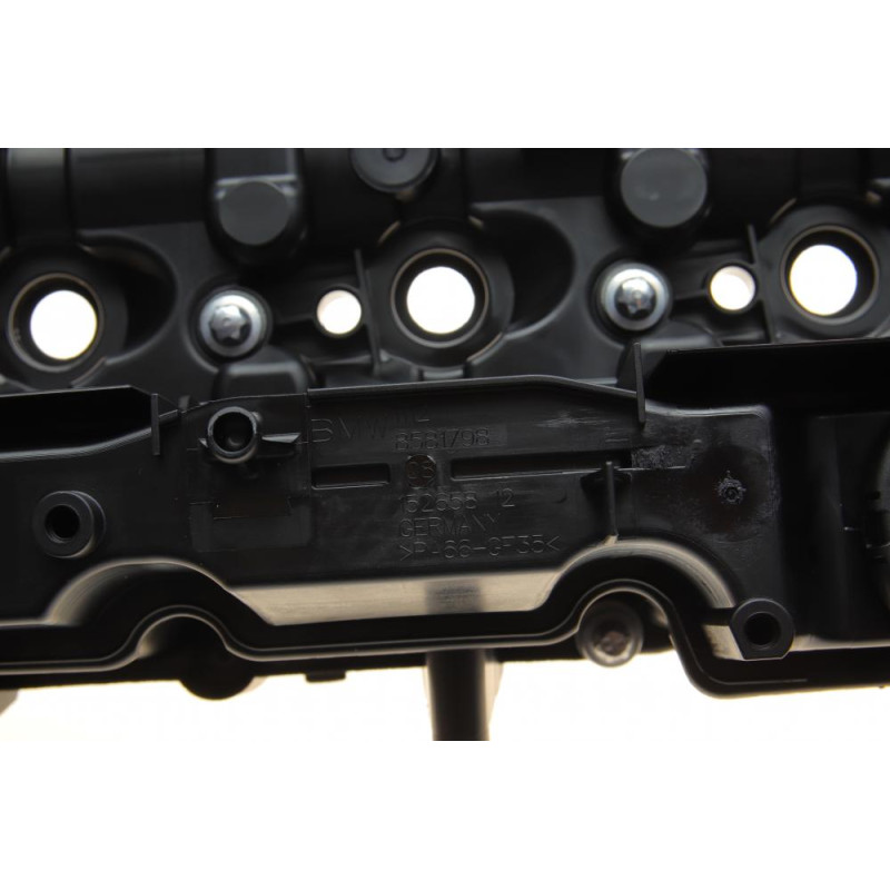 Крышка клапанов BMW 3 (F30/F80)/5 (F10/G30/F90)/7 (G11/G12) 11- B47 D20